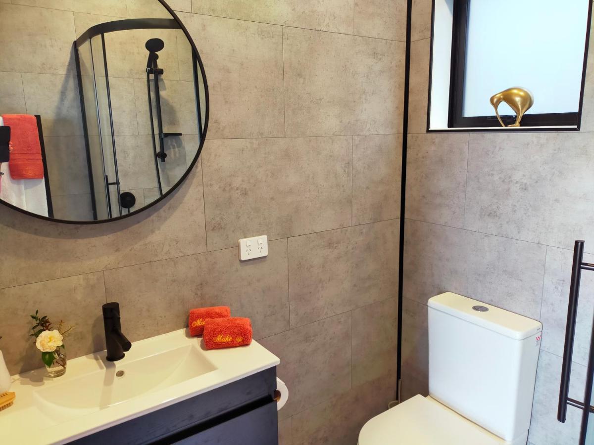 Вилла Secluded, Private Rural Retreat Mins From Warkworth -"Avondale" Minihouse Экстерьер фото